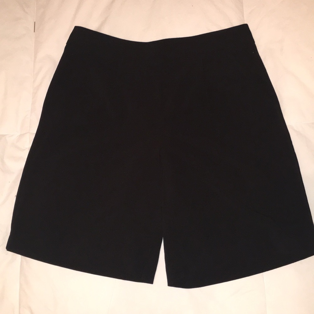 FOREVER 21 Bermuda Slacks